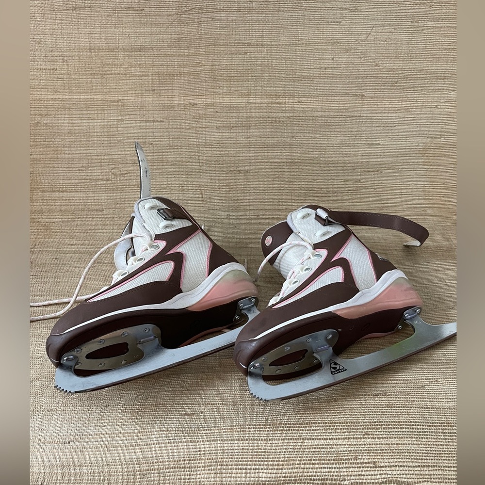 Softec by Jackson leisure ice skates